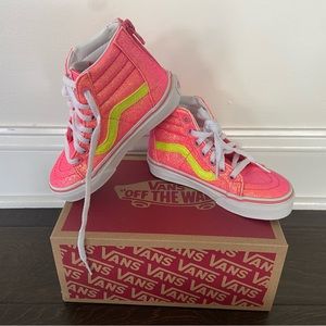 NWT New Never Worn Vans KIDS SK8-HI Zip Neon Pink Glitter High Top Size 10.5